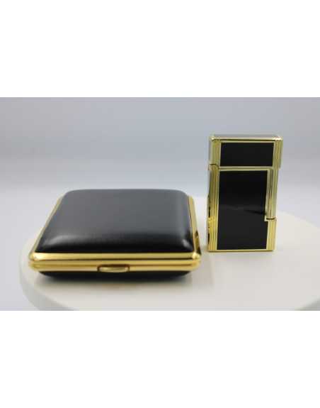 Pakketilbud med Jean Claude Flint Lighter "Dustin" Sort/Guld + Vom Hofe cigaretetui i sort/guld og ægte læder