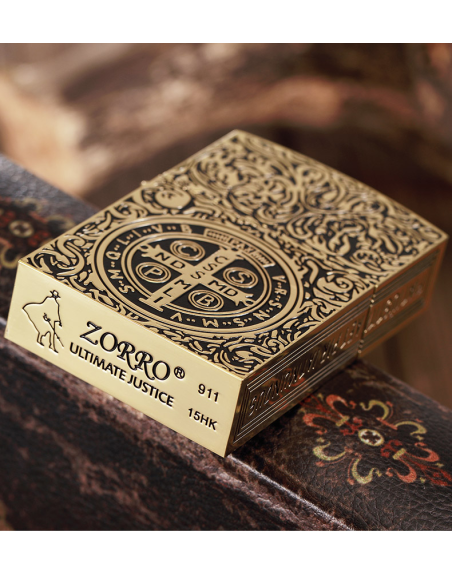 Constantine lighter i King Size filmstørrelse