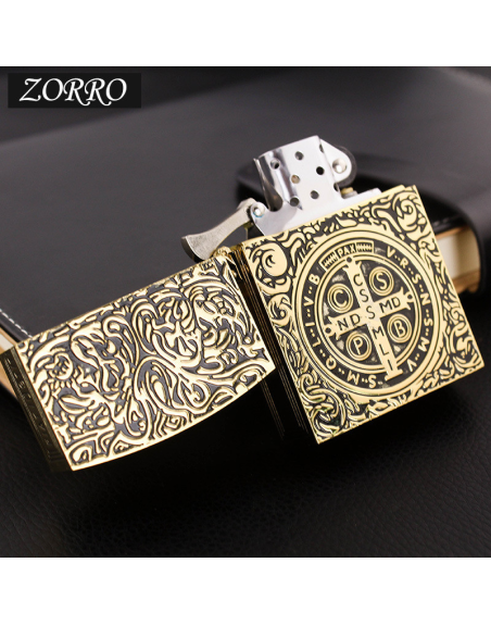 Constantine lighter i King Size filmstørrelse