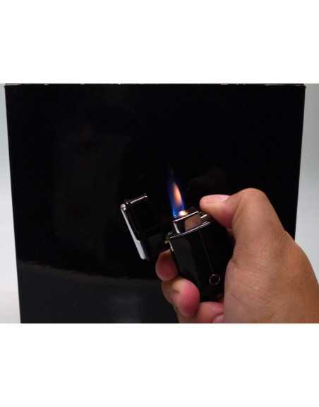 Jean Claude "Granada" lighter med dobbeltflamme rød (normal flamme & stormlighter flamme)